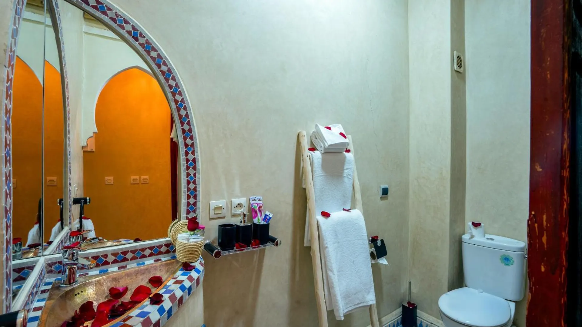 Riad Le Graff Pink Group Marrakesh Holiday home