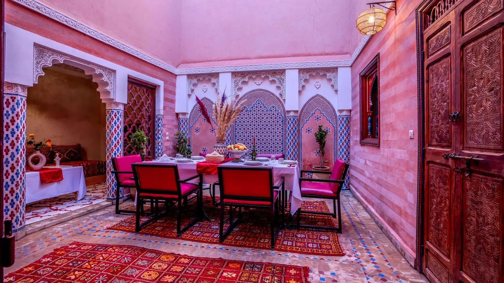Holiday home Riad Le Graff Pink Group Marrakesh