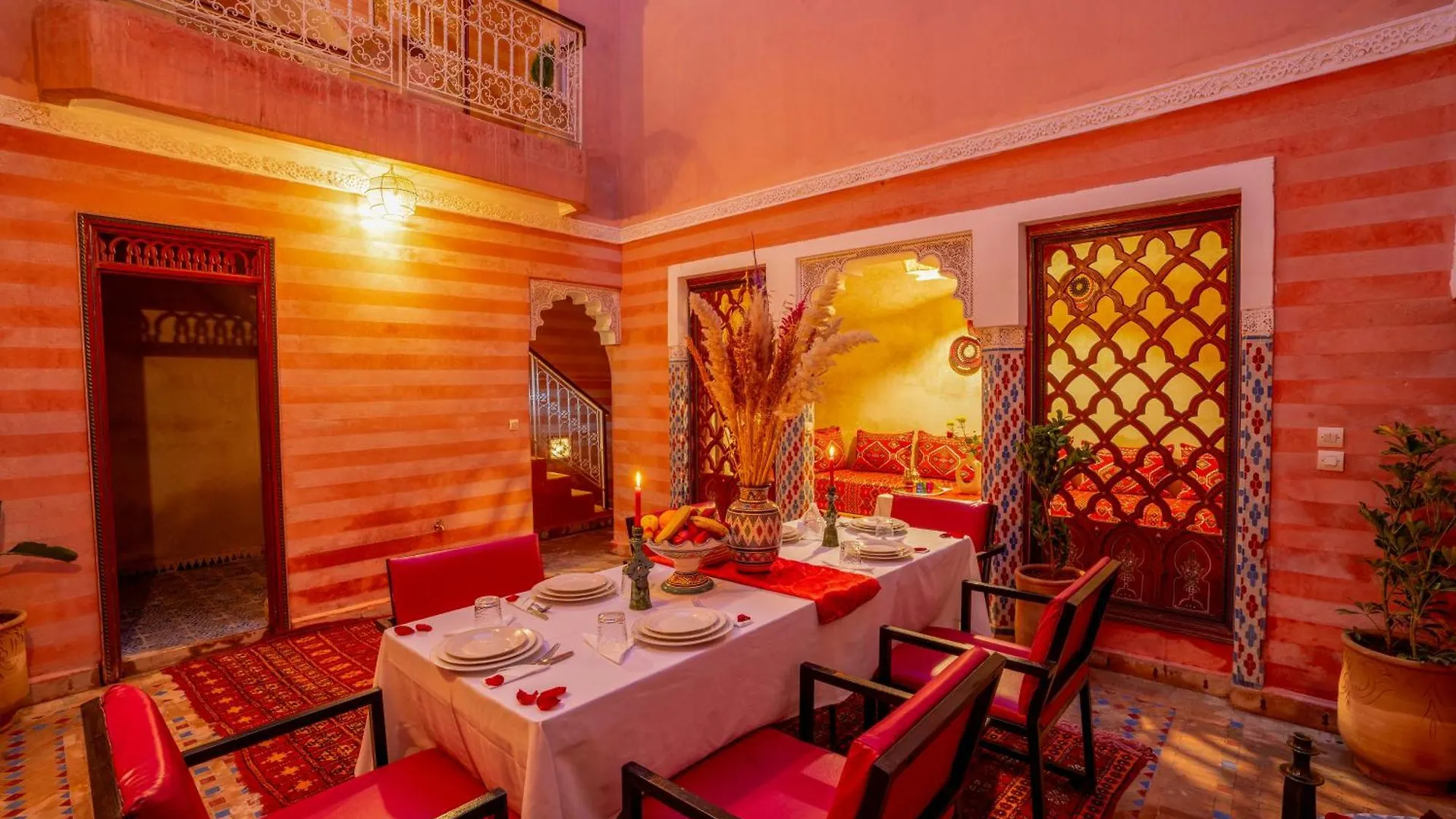 Riad Le Graff Pink Group Marrakesh Holiday home